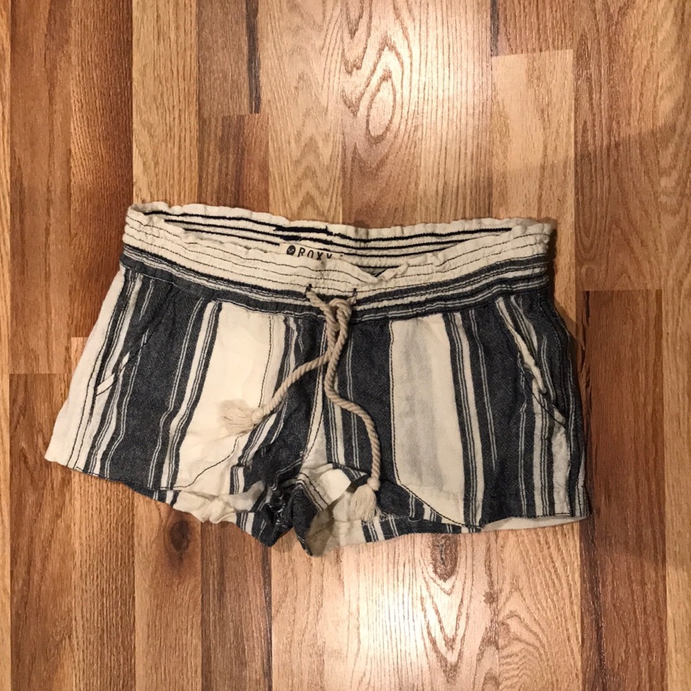 Roxy shorts